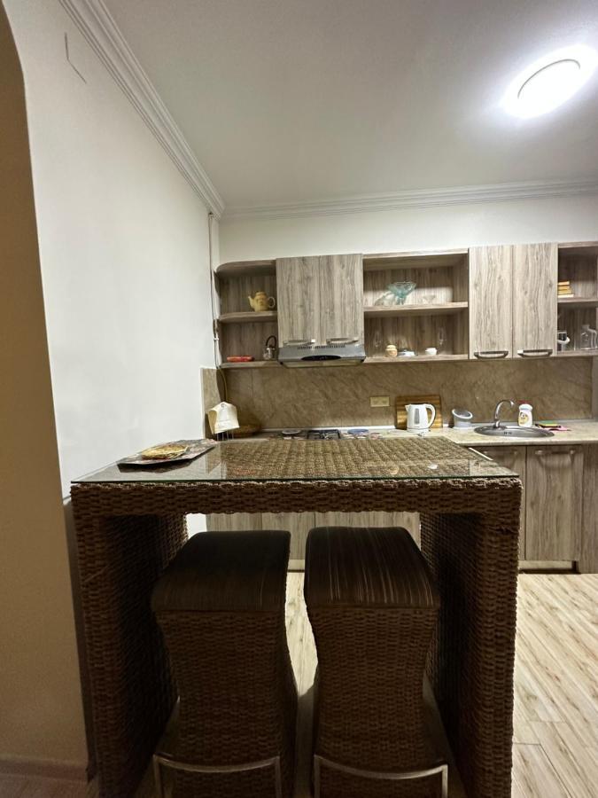 Amazing Magnolia Apartment Batumi Exterior foto