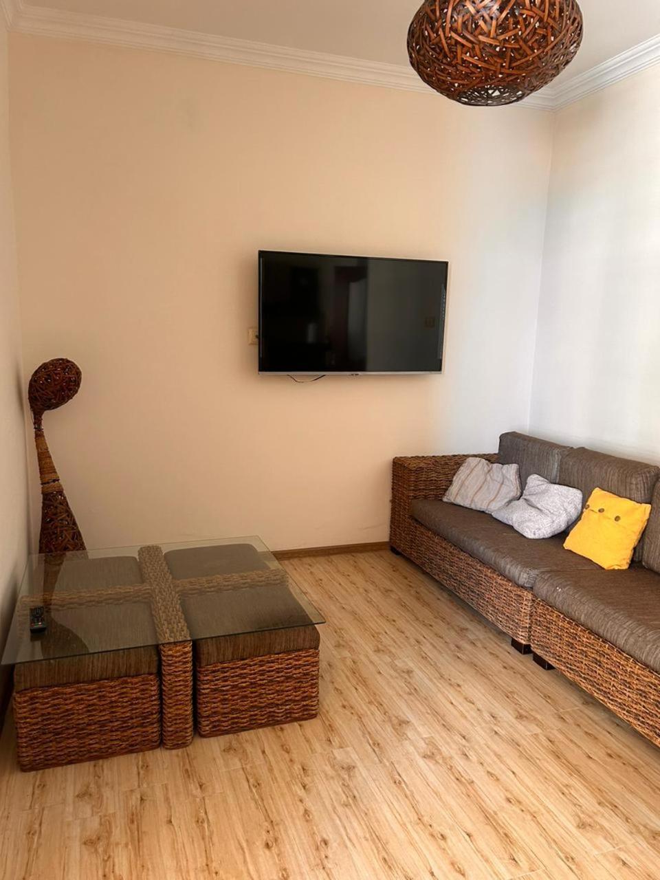 Amazing Magnolia Apartment Batumi Exterior foto